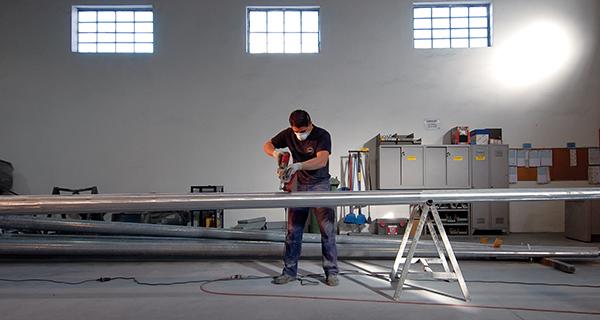 Schréder implements industry lighting solutions with daylight harvesting to boost employee performance